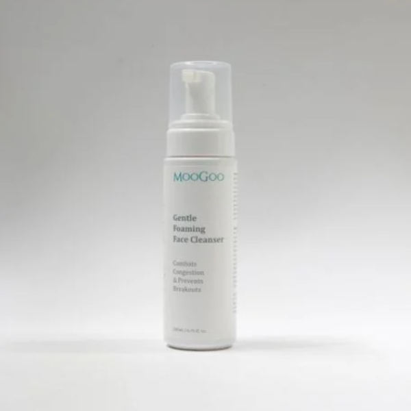 Sữa rửa mặt trắng da, kiềm dầu, chống mụn, chiết xuất hoa cúc và đu đủ - Moogoo